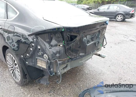 2018 Ford Fusion Hybrid Titanium from USA, damaged, VIN 3FA6P0RU6JR205714